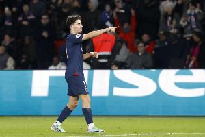 九游体育-跨越9600公里&amp;击溃马竞！队报：维蒂尼亚领衔的巴黎中场势不可挡